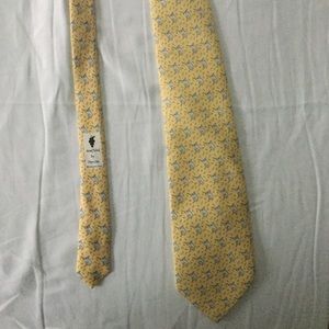 Tie